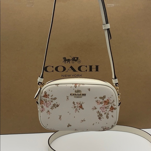 Convertible Belt Bag With Rose Bouquet Print - Picture 10 of 16